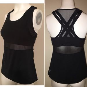 Black Lululemon tank