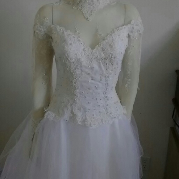 Vintage wedding gown - Picture 7 of 8