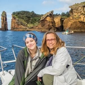 Meet your Posher, Laura