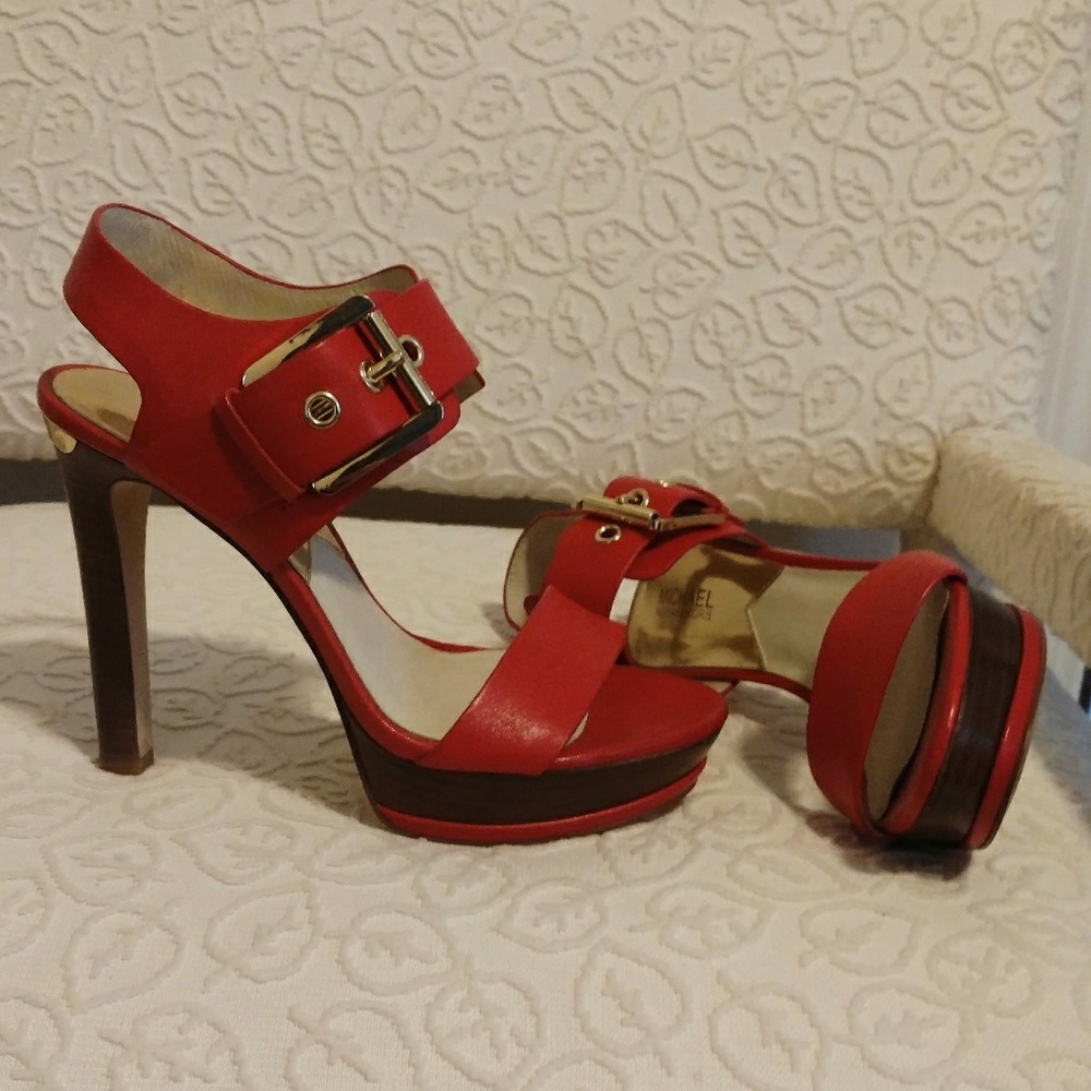 Michael Kors Platform Heels/Sandals