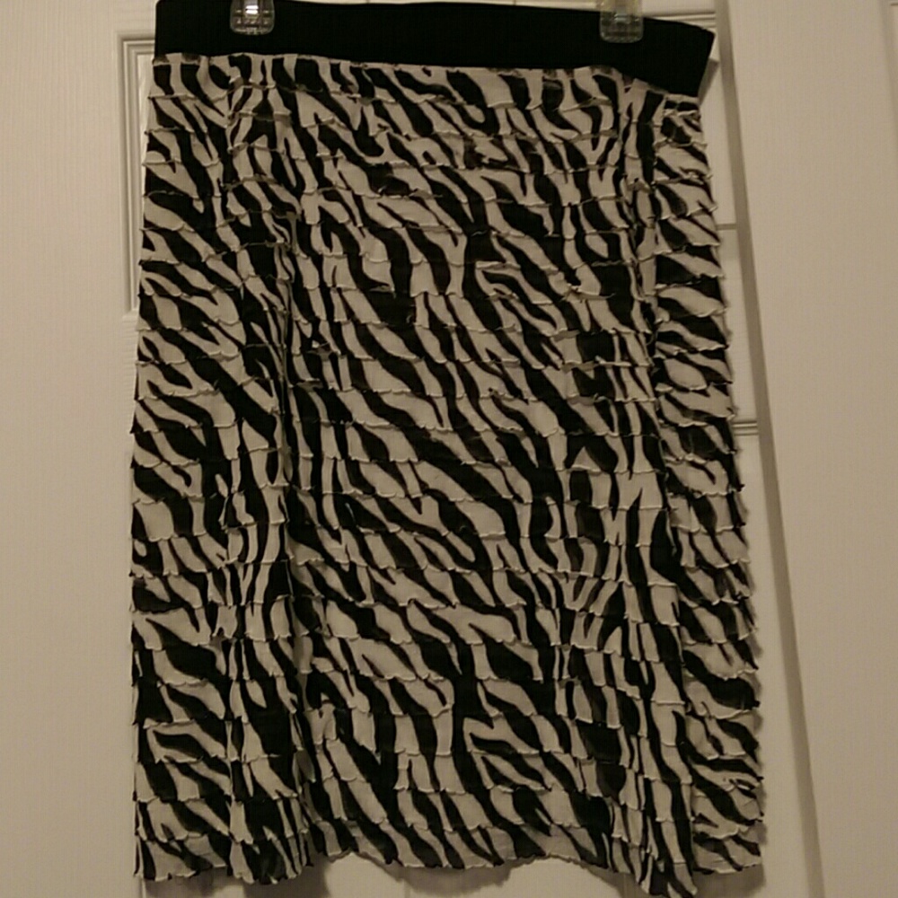 Black & White Skirt