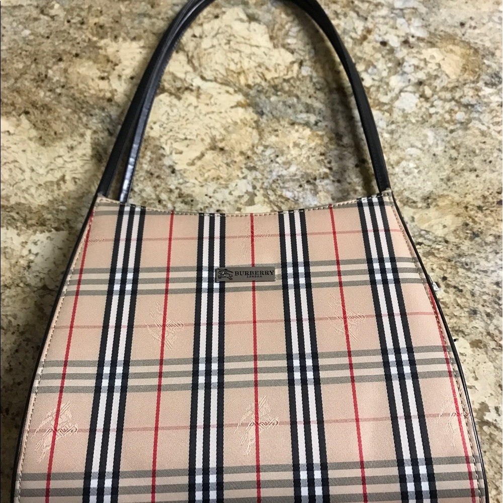 Burberry imitation. New.never worn