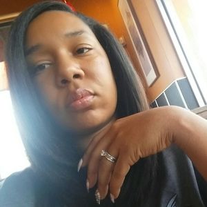 Meet your Posher, Latoya