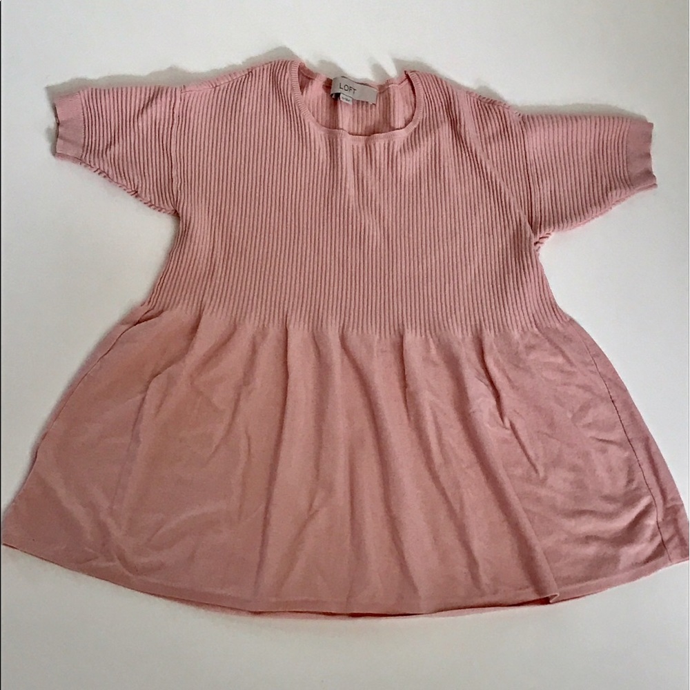 Ann Taylor LOFT light pink top