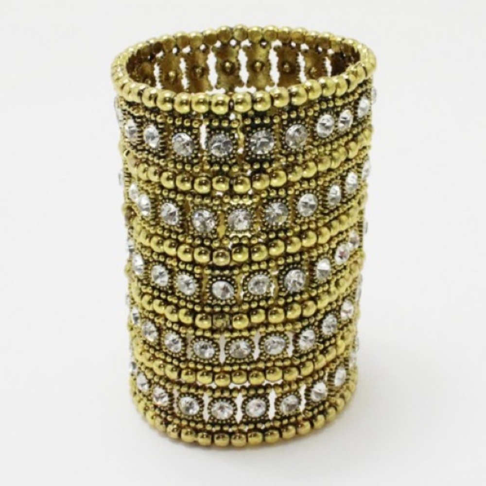 💞Gold and Rhinestone Bracelet