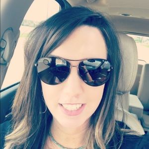 Meet your Posher, Cayla