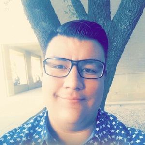 Meet your Posher, Erick