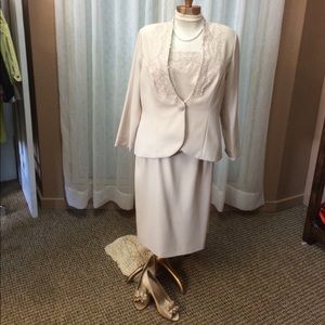 Mother of the Bride 3 Piece Suit