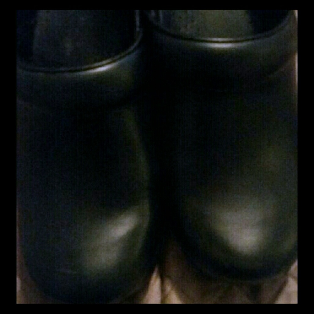 NAVY  BLUE DANSKO CLOGS