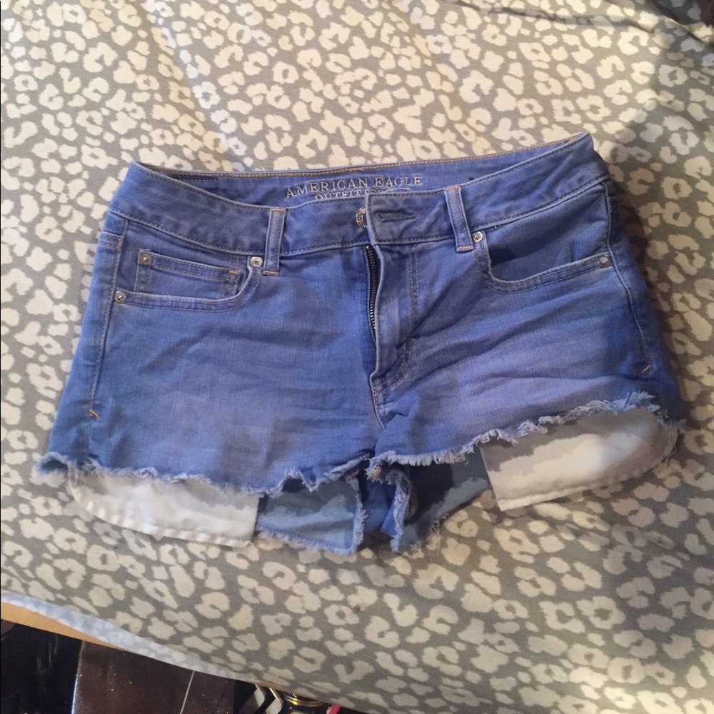 AE Shorts Size 8