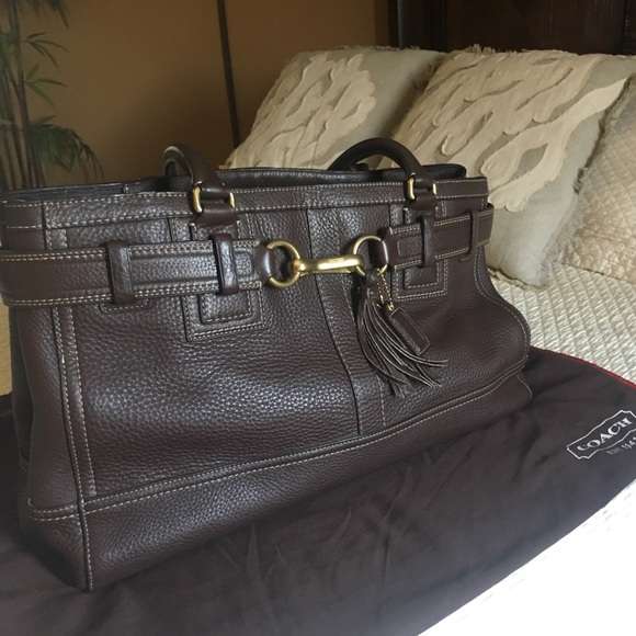 Coach chocolate pebbled leather tote bag, like new - Picture 1 of 7