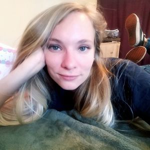 Meet your Posher, Carly