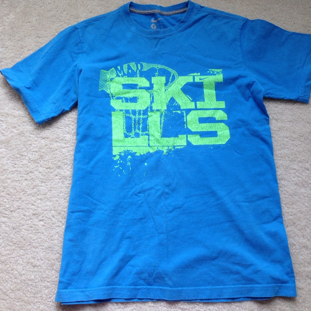 Nike boys shirt size L