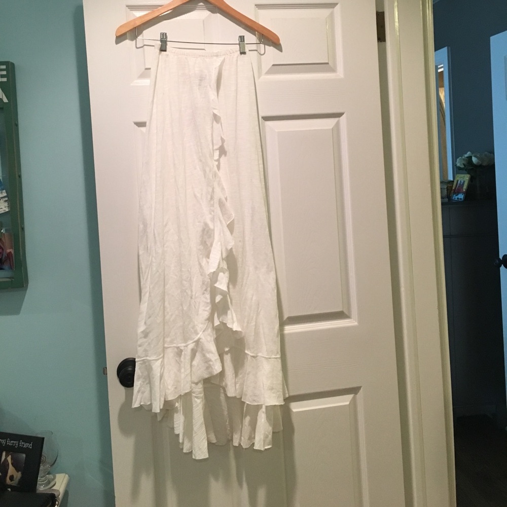 White free people maxi skirt