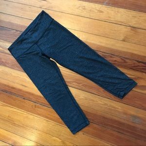 Luluemon Crop Wunderunders