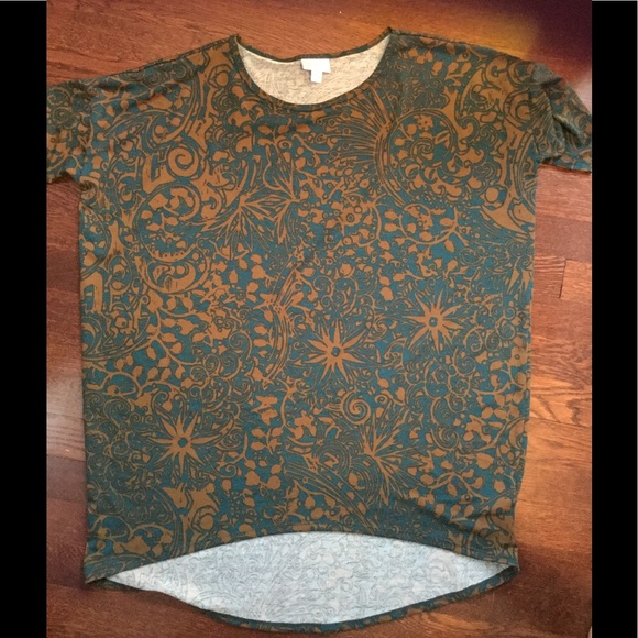 LuLaRoe Tops - Caramel and blue Irma
