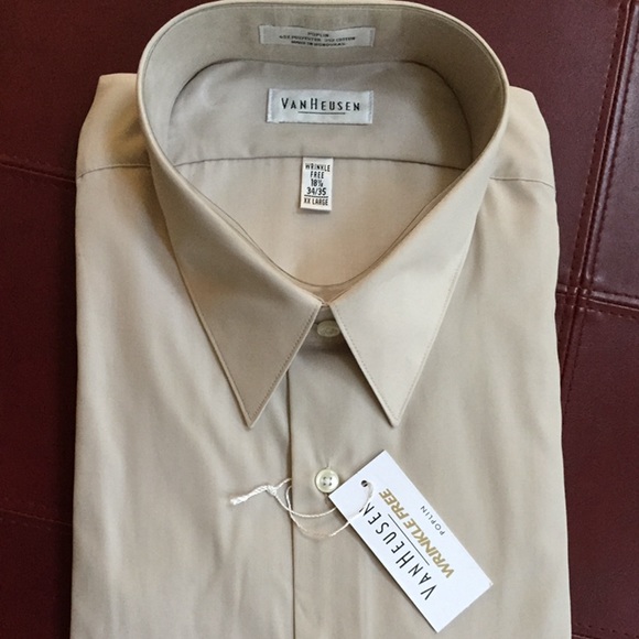 Men's Van Heusen Dress Shirt wrinkle Free Poplin cotton blend - Picture 1 of 2