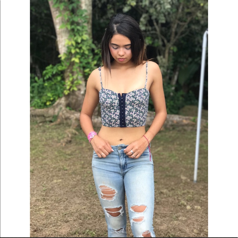 Forever 21 floral crop top