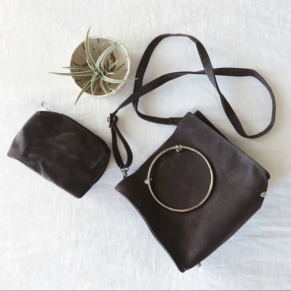 Dark grey silver hoop dot handbag - Picture 3 of 6