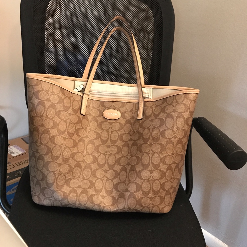 Coach large tote