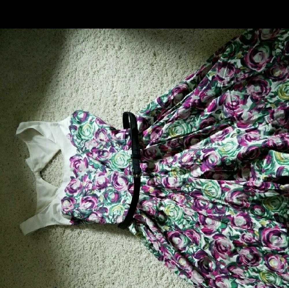 Lauren Conrad LC floral party dress