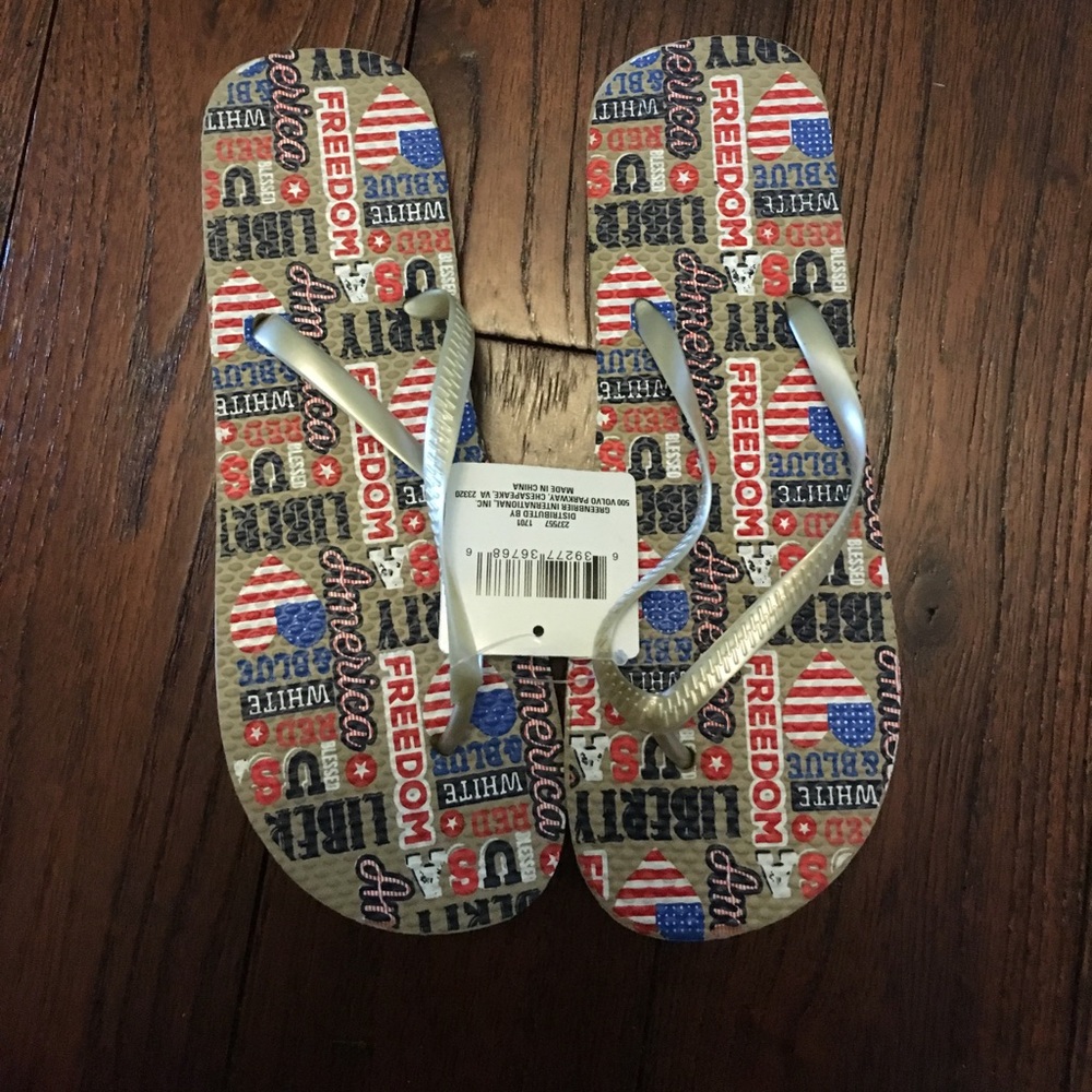 Patriotic flip flops