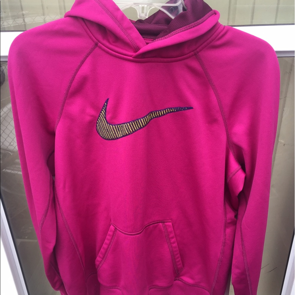 Nike Hoodie Size L Therma Fit