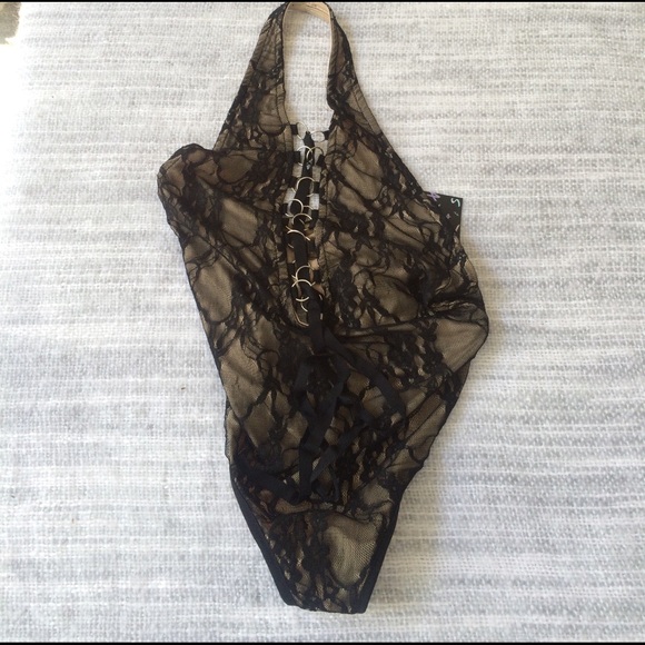 🌀 Nasty Gal Drive Me Wild lace up bodysuit - Picture 4 of 4