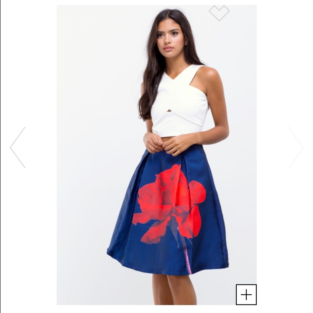 High waist skirt