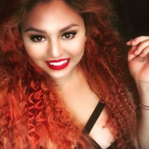 Meet your Posher, Mayra