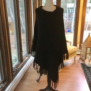 Beautiful Black Knit Fringed Poncho