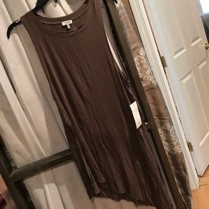 Never worn dark green tobi loose tank top