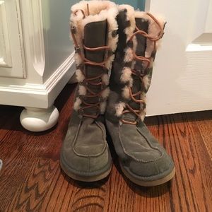 Ugg Appalachian lace up boots
