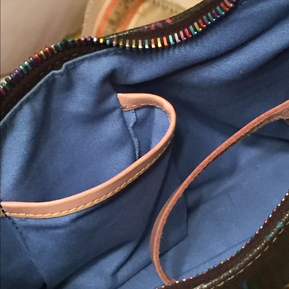 🎉👜 ADORABLE MINI BROWN DOONEY AND BOURKE BAG 🎉 - Picture 5 of 8