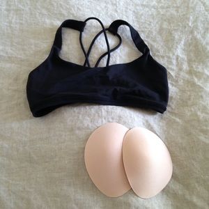 Lululemon Free To Be Bra (black, size 4)