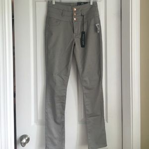 Hi-waist skinny refuge jeans from Charlotte Russe