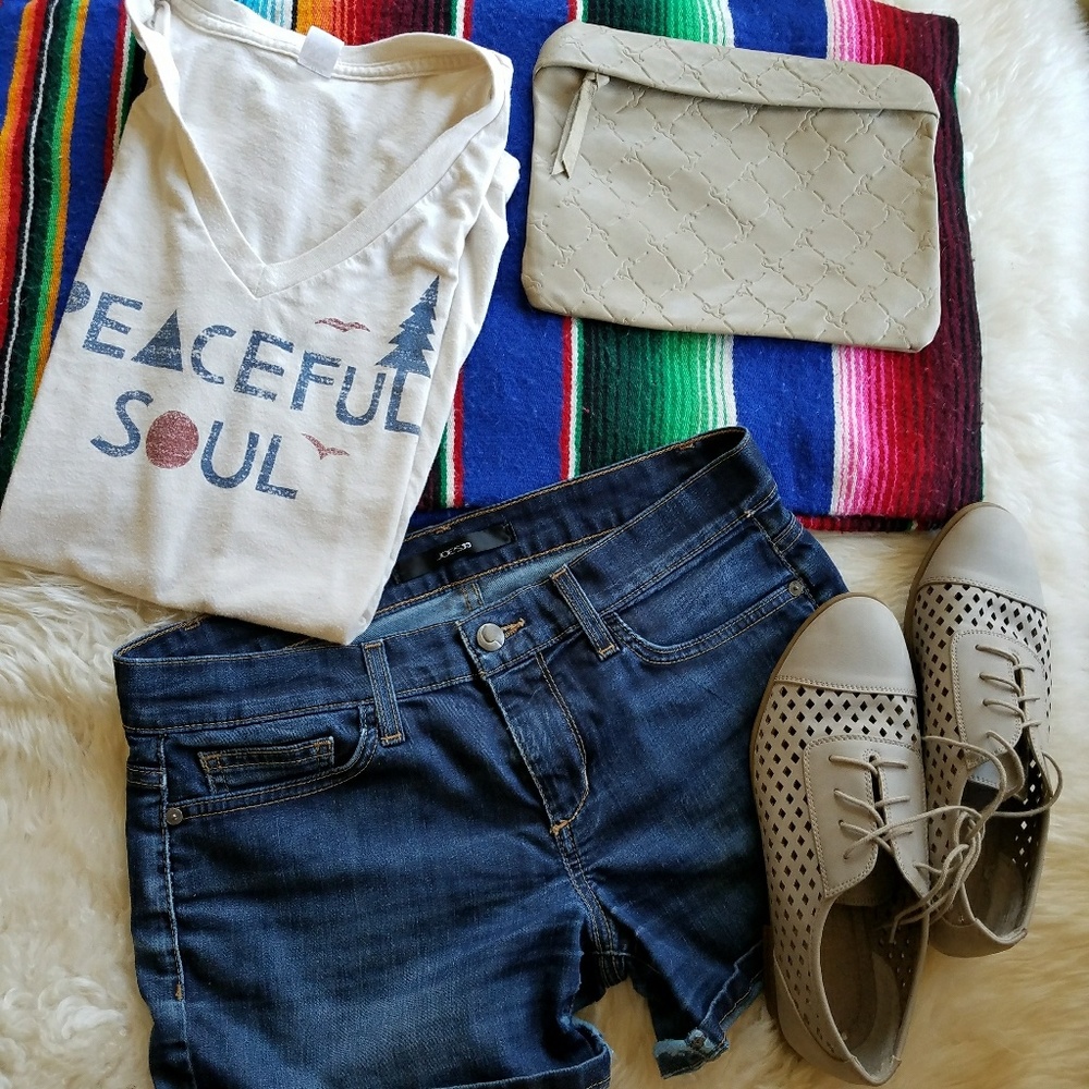 Peaceful Soul Organic V Neck