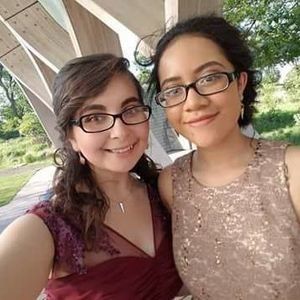 Meet your Posher, Isabel