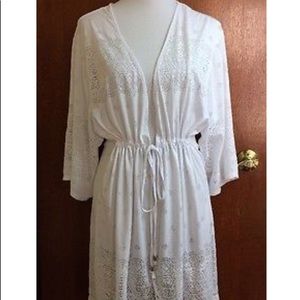 Cute white kimono sleeve bathing suit coverup L-XL