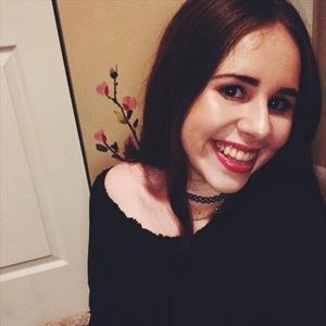 Meet your Posher, Alissa