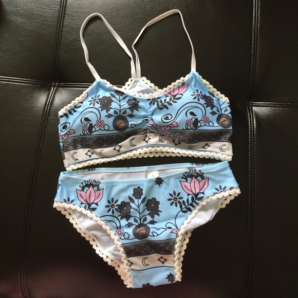 Print bikini boho gypsy festival NWOT - Picture 3 of 4