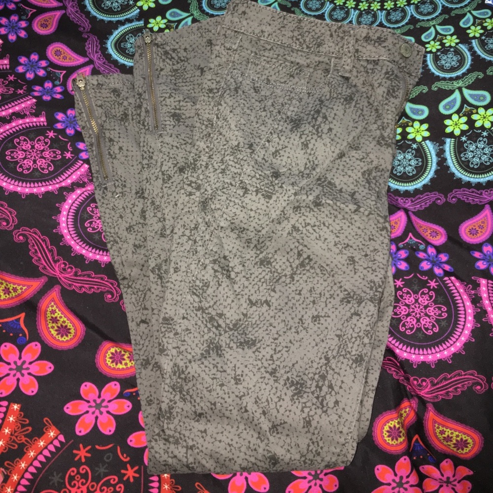 Banana Republic Snake print with zipper ankle