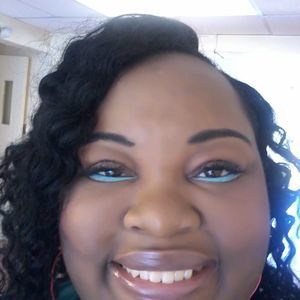 Meet your Posher, Nekeisha