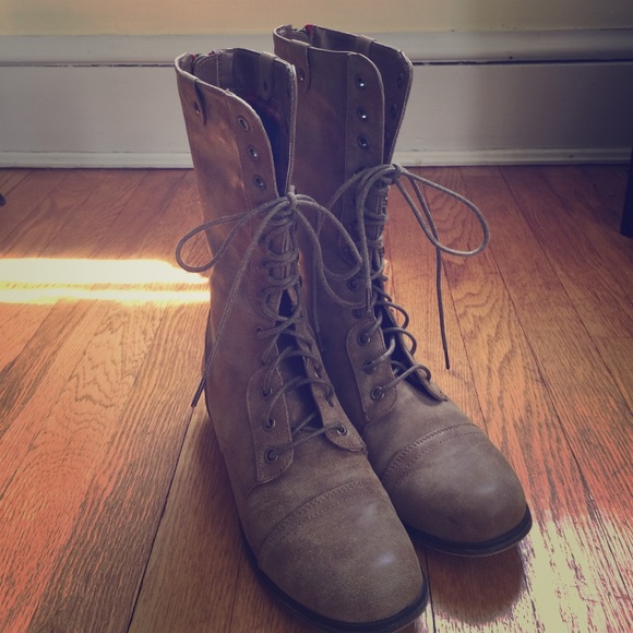 Madden Girl Shoes - Madden Girl Galeriaa Boots, Size 8.5