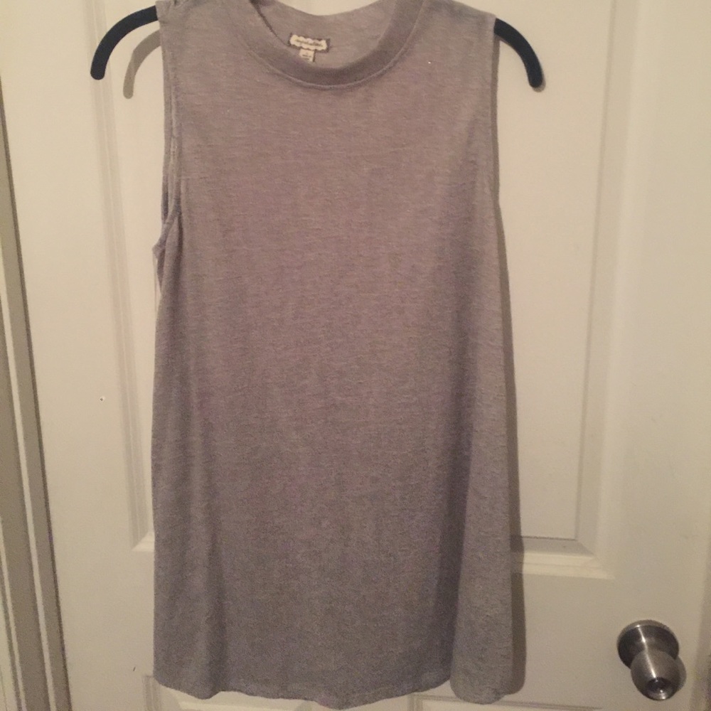 High neck tank