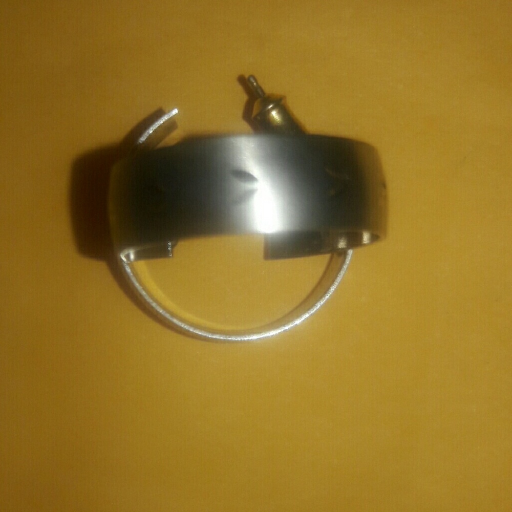 Sterling silver hoop pair of earrings diamond etch