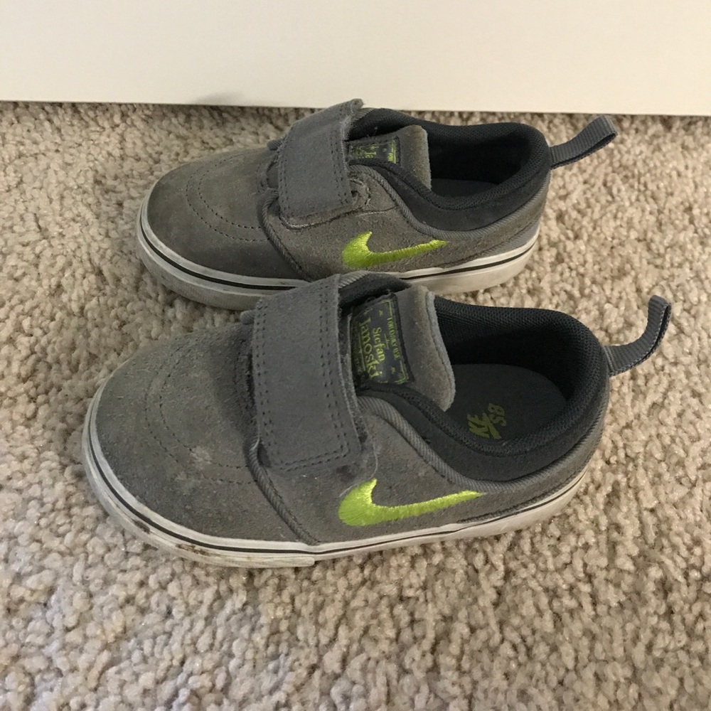 Nike shoes