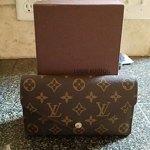 LOUIS VUITTON JEANNE Wallet