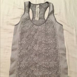 Workout tank