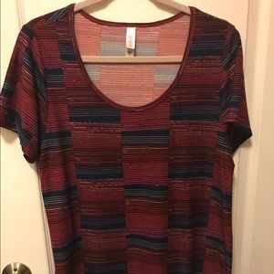 Lularoe BNWT L classic tee